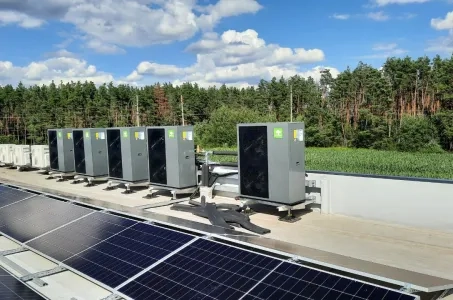 Industrieanlage mit Mycond Wärmepumpe BeeEco Serie