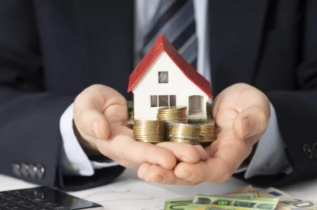 Sparsames Heizen eines Privathauses: ohne Holz und Gas
